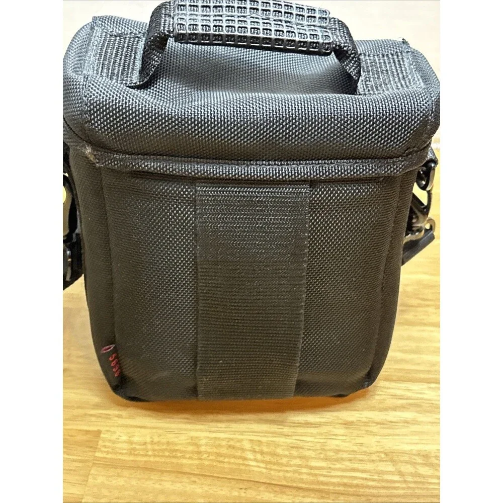 Tamrac Digital Series Digital Camera Carrying Bag 5696 Black Light Weight